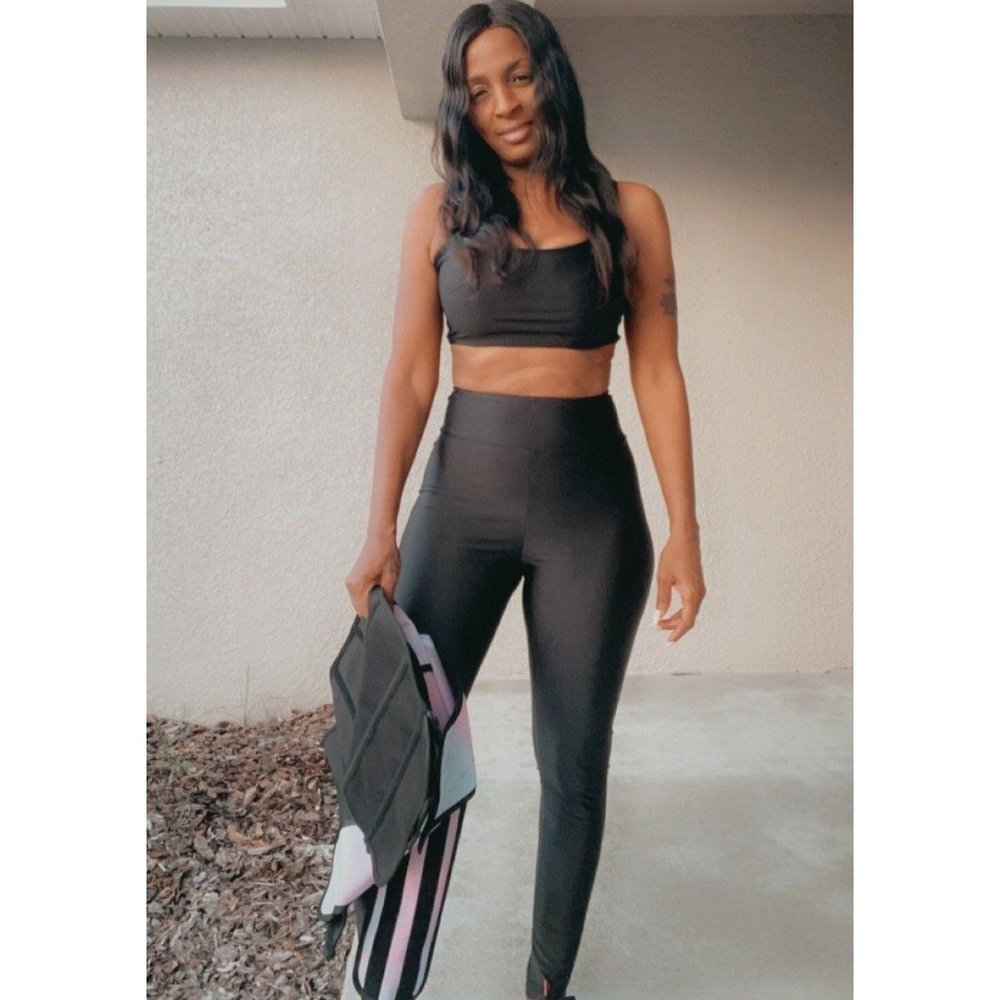 Getting Physical Matching Set - Picture 5 of 5